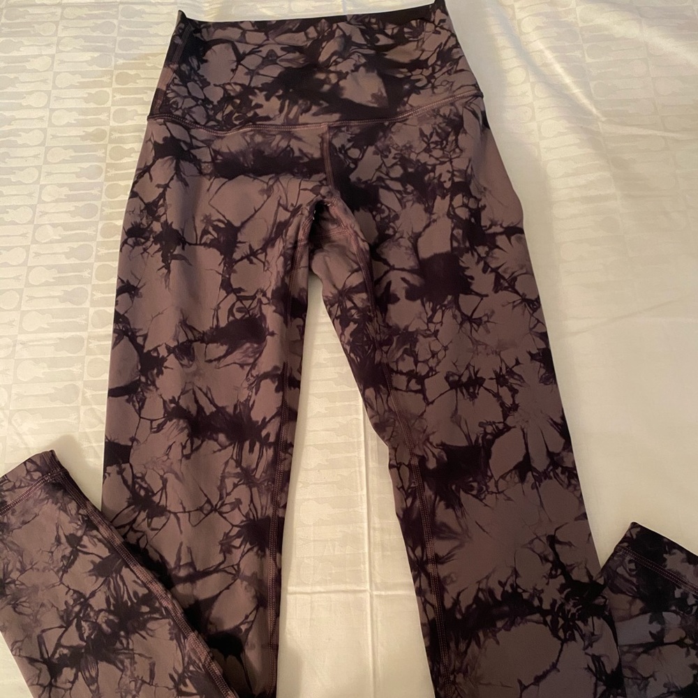 Wunder Under High-Rise Tight 28”